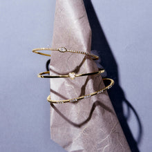 Carregar imagem no visualizador da galeria, Pulseira Coração Diamantes
