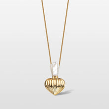 Carregar imagem no visualizador da galeria, Colar Coração Amour Madrepérola Branca