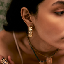 Carregar imagem no visualizador da galeria, Brinco Argola Trama Amarela