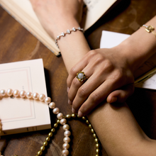 Carregar imagem no visualizador da galeria, Anel Flor Aroma Diamante