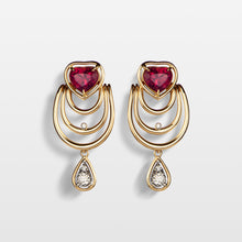 Carregar imagem no visualizador da galeria, Brinco Amour Rubelita