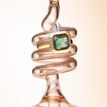 Carregar imagem no visualizador da galeria, Anel Frasco Square Madrepérola Abalone