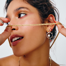 Carregar imagem no visualizador da galeria, Brinco Jobi