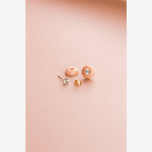 Carregar imagem no visualizador da galeria, Brinco Celebrate Everything