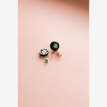 Carregar imagem no visualizador da galeria, Brinco Celebrate Everything