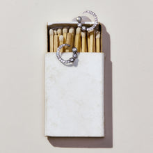 Carregar imagem no visualizador da galeria, Brinco em Ouro Branco e Diamantes
