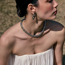 Carregar imagem no visualizador da galeria, Colar Trama Branco
