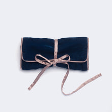 Carregar imagem no visualizador da galeria, Porta Joia Love Letters
